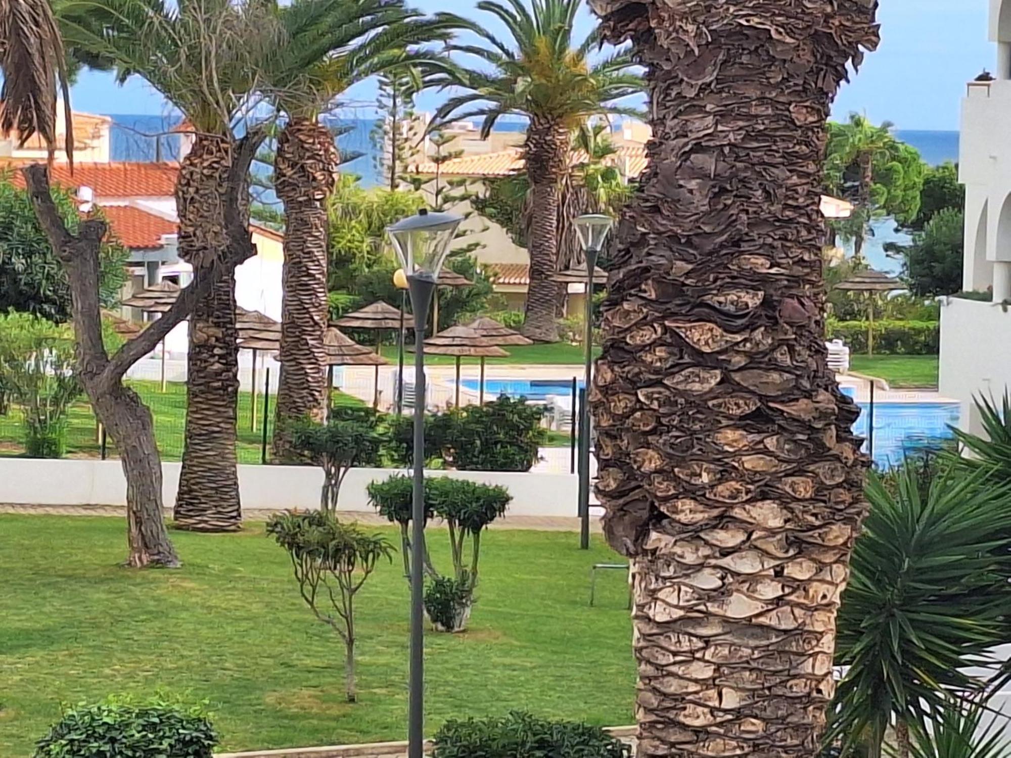 Palmeira Sol- 2 Bedrooms 300M From The Beach Ocean View Porches  Εξωτερικό φωτογραφία